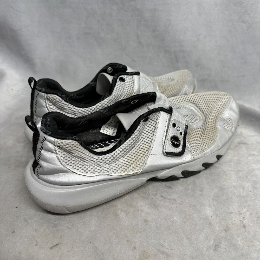 Clayla Classic Shoes Mens Size 10 Silver Mesh Walking Hook Loop Sneakers